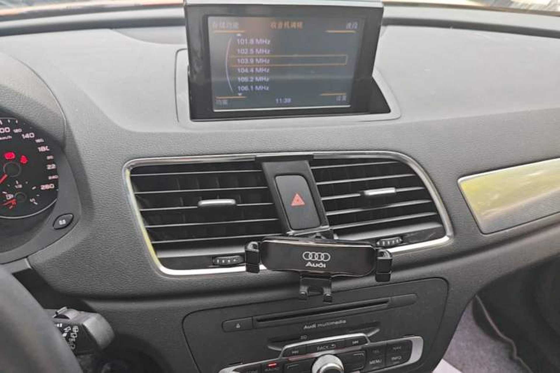 Used Audi Q3 2015 35 TFSI Ambition Edition Audio And AC Panel