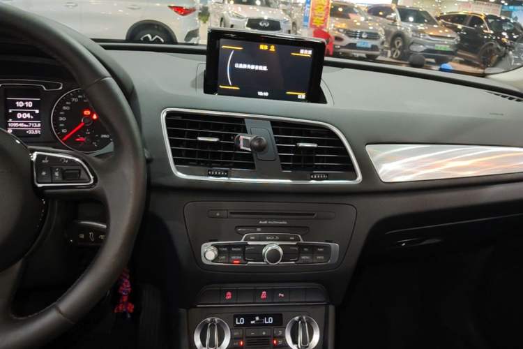 Used Audi Q3 2015 35 TFSI Millionth Anniversary Comfort Model Audio And AC Panel