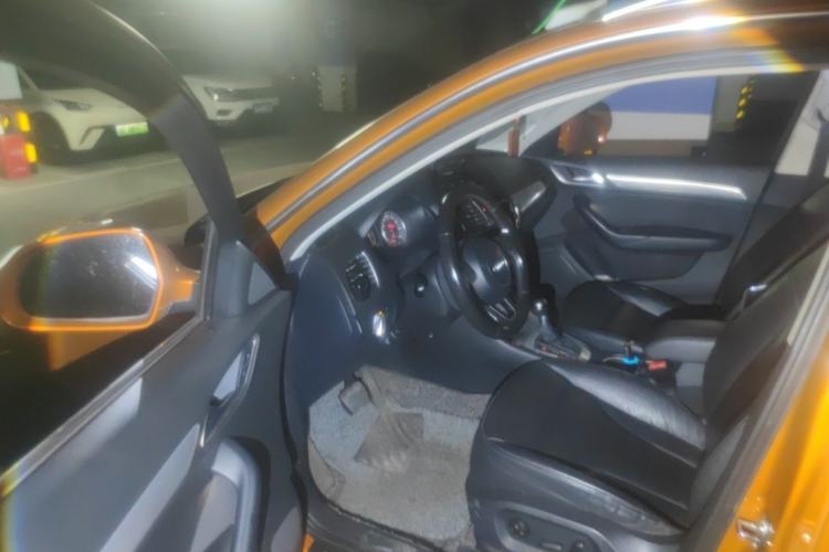 Used Audi Q3 2015 30 TFSI Comfort Model Driver Seat