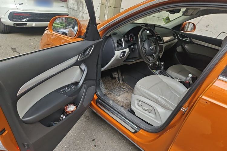 Used Audi Q3 2015 30 TFSI Comfort Model Driver Seat