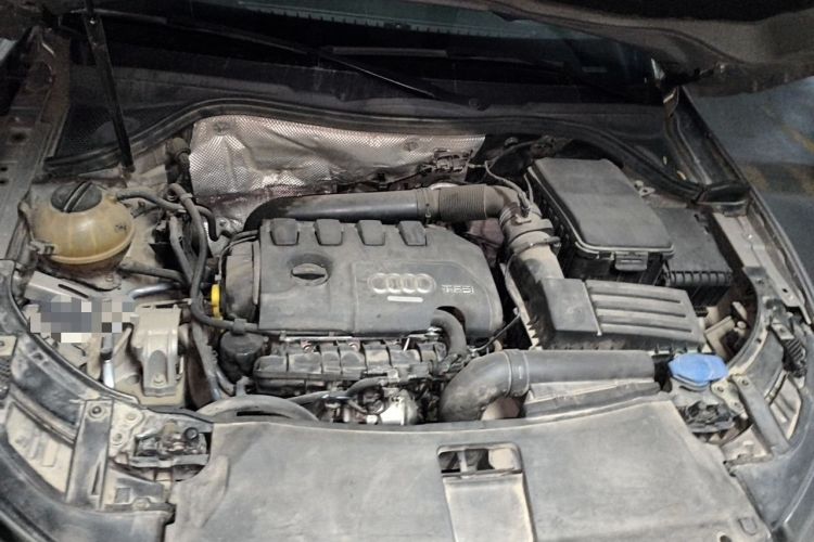Used Audi Q3 2015 35 TFSI quattro Technology Edition Engine Bay
