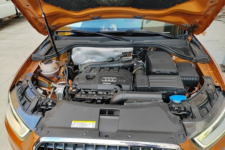 Used Audi Q3 2015 35 TFSI quattro Technology Edition Engine Bay