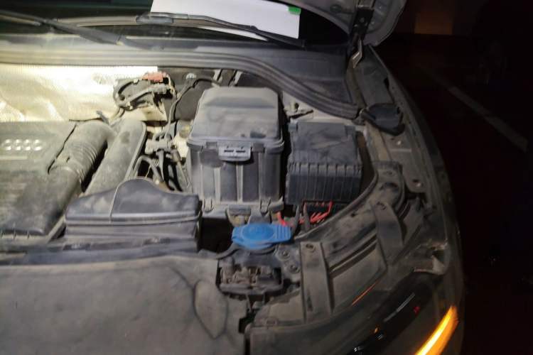 Used Audi Q3 2015 30 TFSI Ambition Edition Engine Bay Left