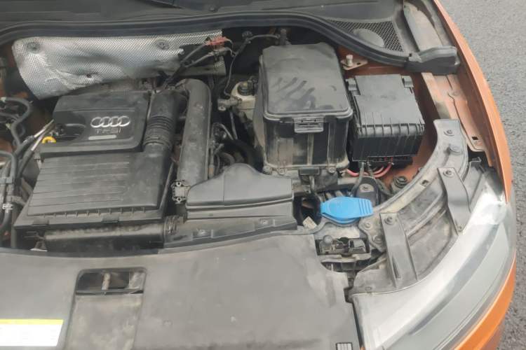 Used Audi Q3 2015 30 TFSI Ambition Edition Engine Bay Left