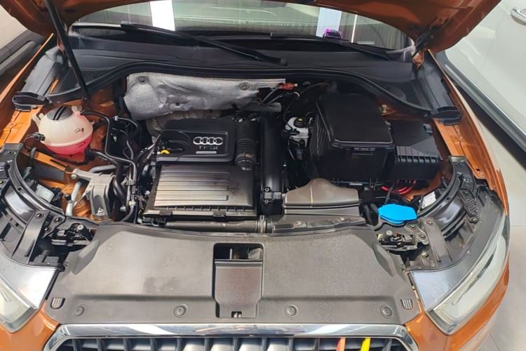 Used Audi Q3 2015 30 TFSI Comfort Model Engine Bay
