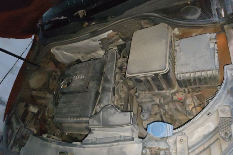 Used Audi Q3 2015 30 TFSI Comfort Model Engine Bay