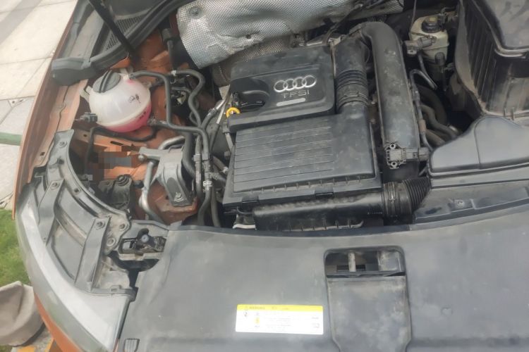 Used Audi Q3 2015 30 TFSI Ambition Edition Engine Bay Right