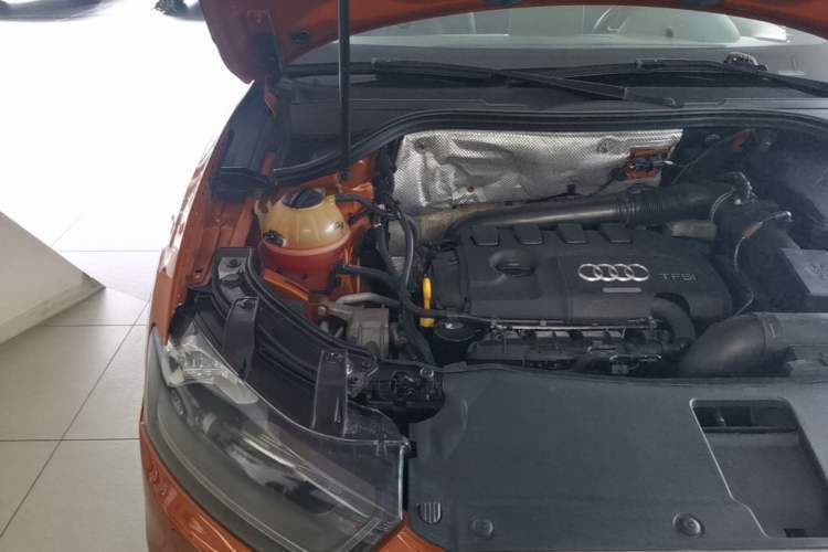 Used Audi Q3 2015 35 TFSI Millionth Anniversary Intelligent Edition Engine Bay Right