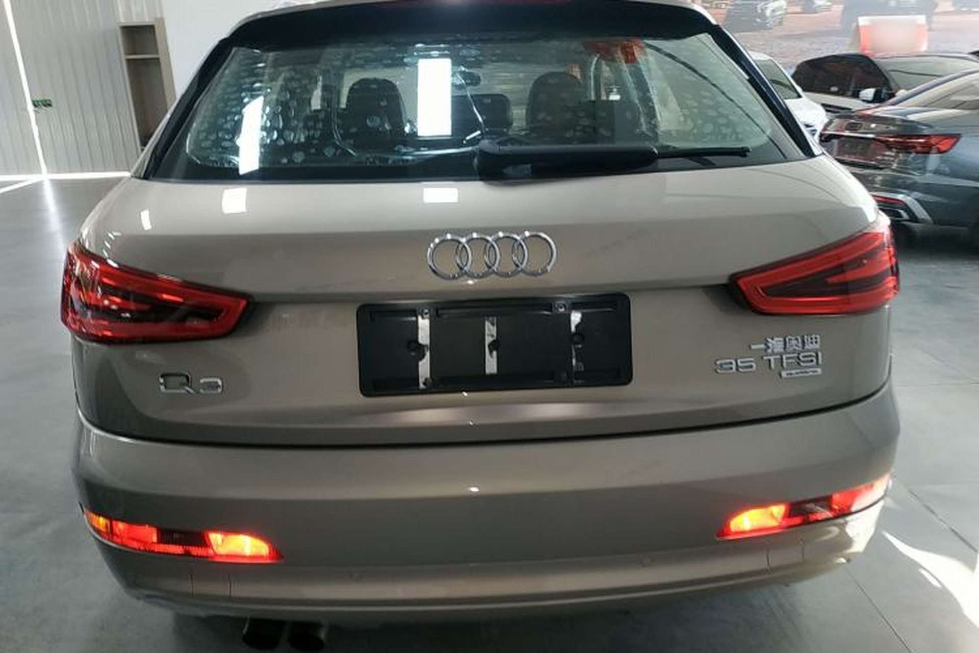 Used Audi Q3 2015 35 TFSI quattro Technology Edition Exterior 4