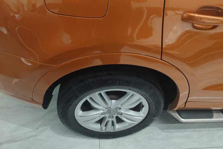 Used Audi Q3 2015 35 TFSI Comfort Model Exterior 8
