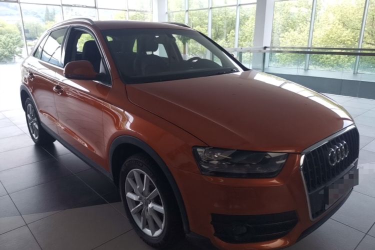 Used Audi Q3 2015 35 TFSI Millionth Anniversary Intelligent Edition Front Right 45 Deg