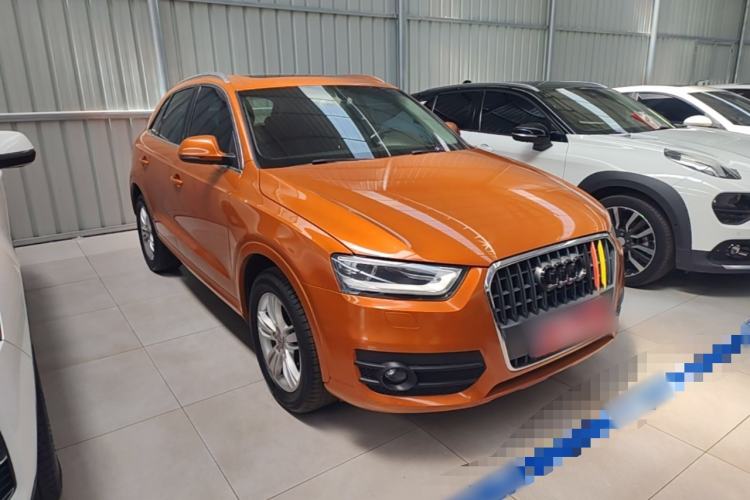 Used Audi Q3 2015 30 TFSI Comfort Model Front Right 45 Deg