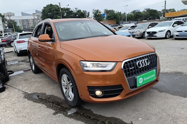 Used Audi Q3 2015 35 TFSI quattro Technology Edition Front Right 45 Deg