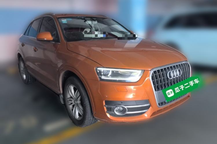 Used Audi Q3 2015 35 TFSI Comfort Model Front Right 45 Deg