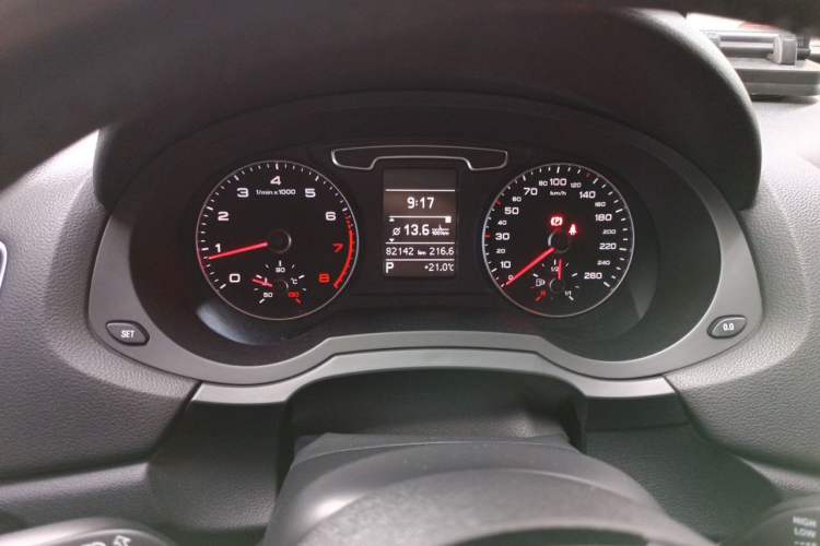 Used Audi Q3 2015 35 TFSI Comfort Model Instrument Cluster