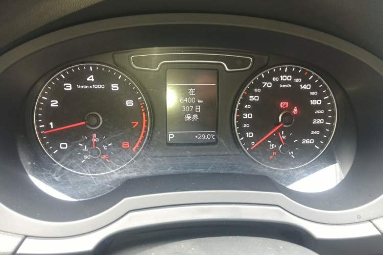Used Audi Q3 2015 35 TFSI Comfort Model Instrument Cluster