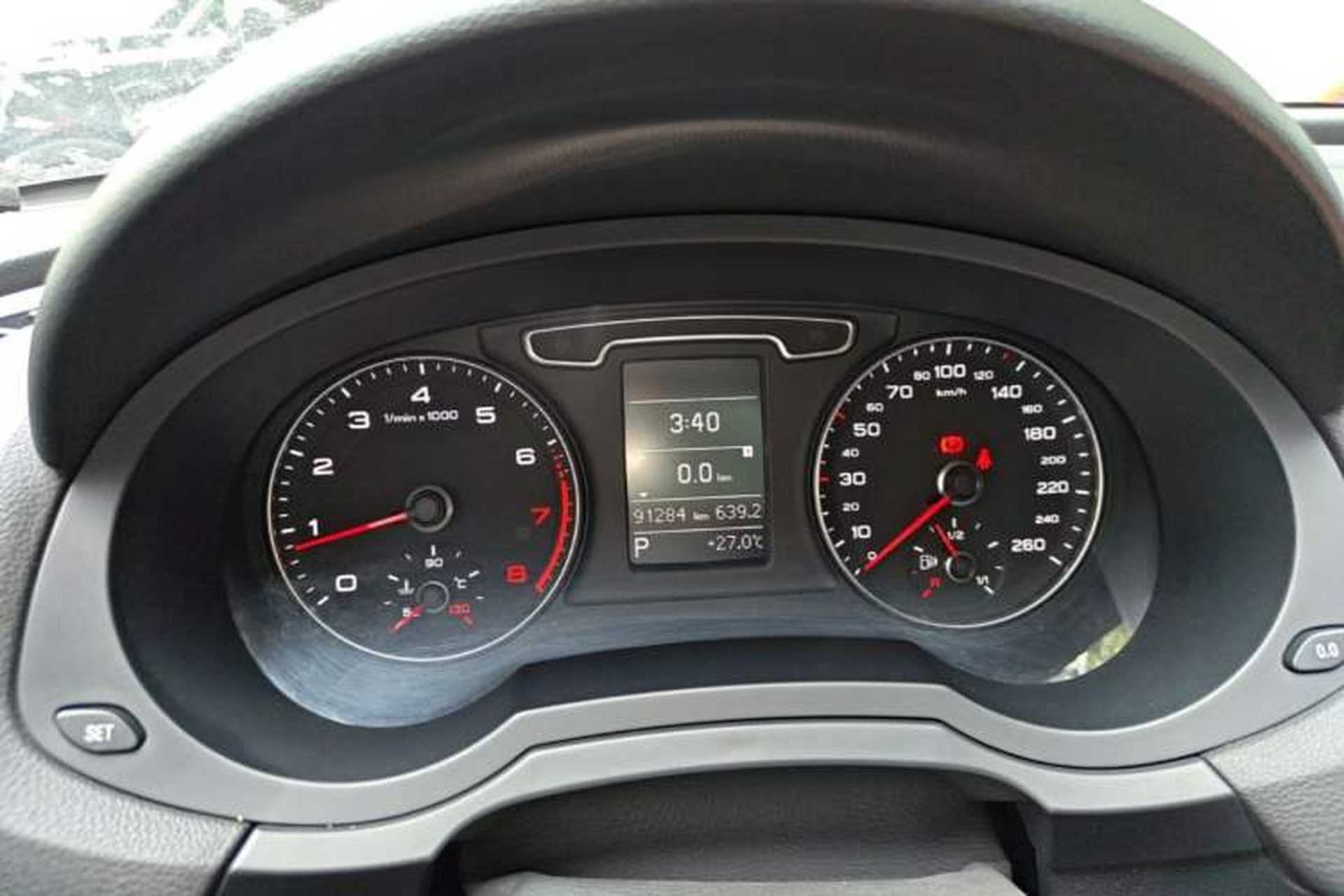 Used Audi Q3 2015 35 TFSI Ambition Edition Instrument Cluster