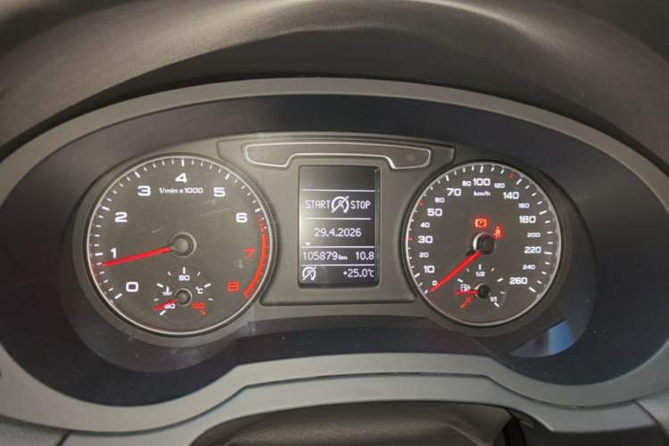 Used Audi Q3 2015 35 TFSI Comfort Model Instrument Cluster