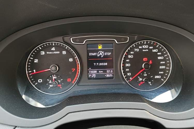 Used Audi Q3 2015 35 TFSI quattro Technology Edition Instrument Cluster