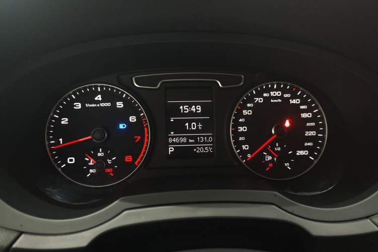 Used Audi Q3 2015 35 TFSI Comfort Model Instrument Cluster