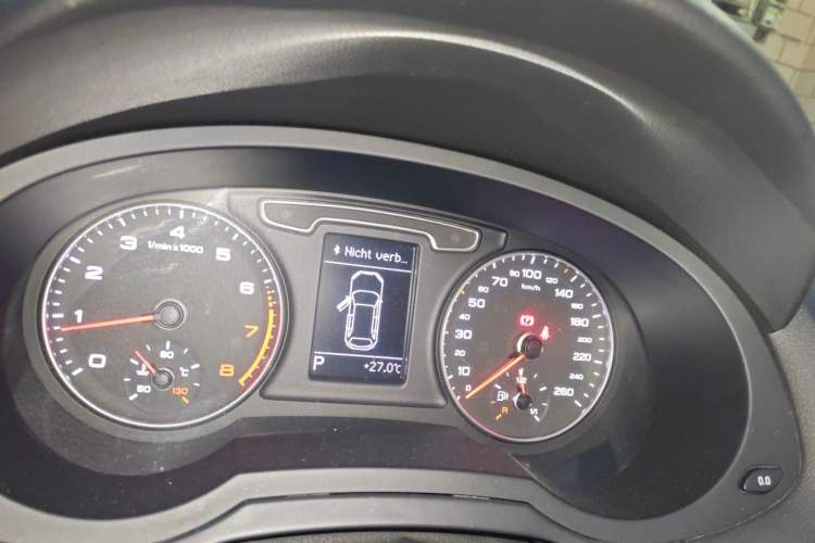 Used Audi Q3 2015 30 TFSI Ambition Edition Instrument Cluster