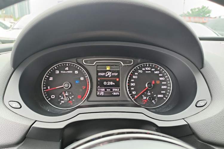 Used Audi Q3 2015 35 TFSI quattro Technology Edition Instrument Cluster