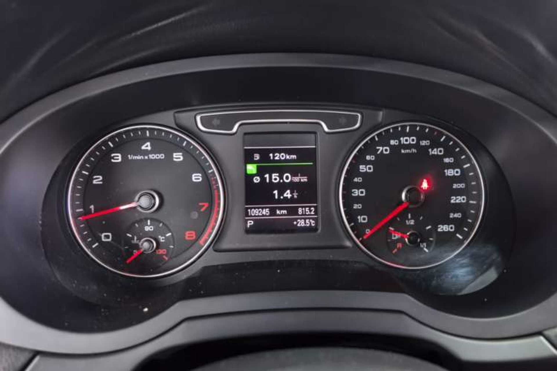Used Audi Q3 2015 35 TFSI quattro Technology Edition Instrument Cluster
