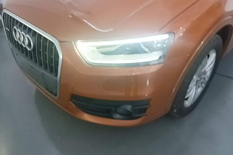 Used Audi Q3 2015 35 TFSI quattro Technology Edition Left Front Headlight