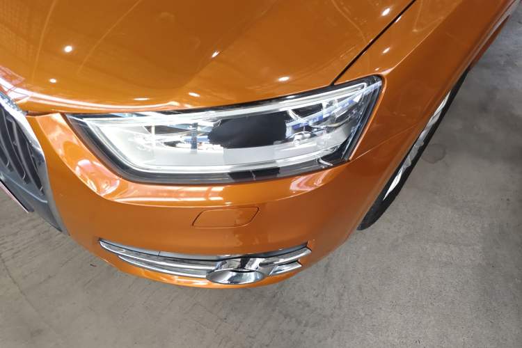 Used Audi Q3 2015 35 TFSI quattro Technology Edition Left Front Headlight