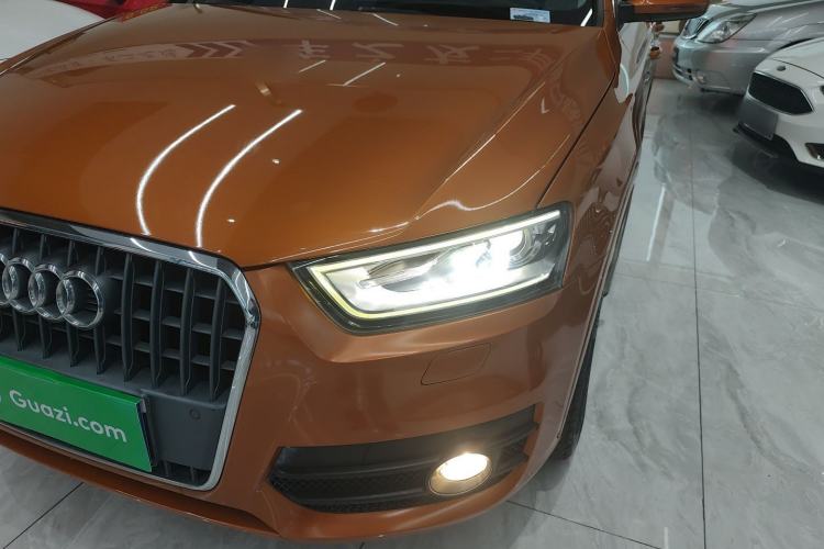 Used Audi Q3 2015 35 TFSI Comfort Model Left Front Headlight