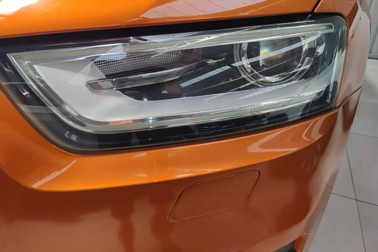 Used Audi Q3 2015 30 TFSI Comfort Model Left Front Headlight