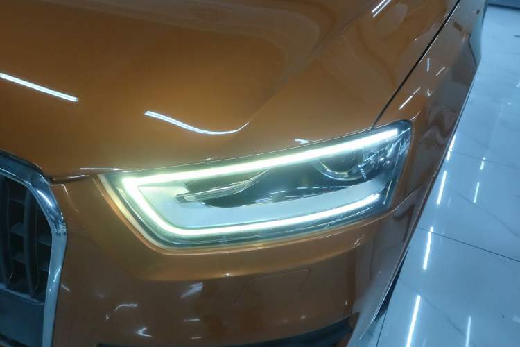 Used Audi Q3 2015 35 TFSI quattro Technology Edition Left Front Headlight