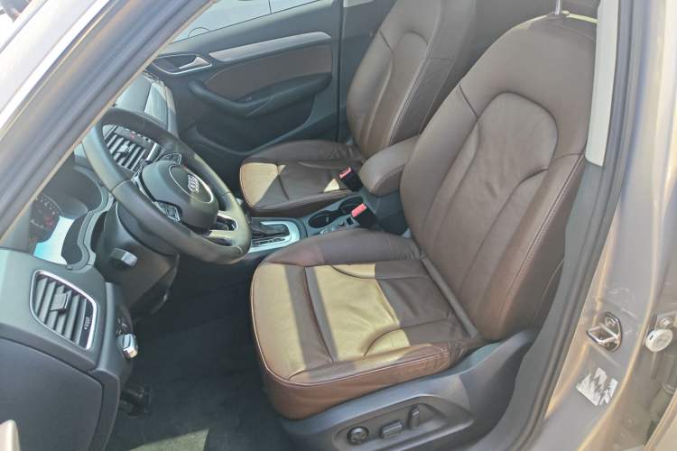 Used Audi Q3 2015 30 TFSI Comfort Model Left Front Seat