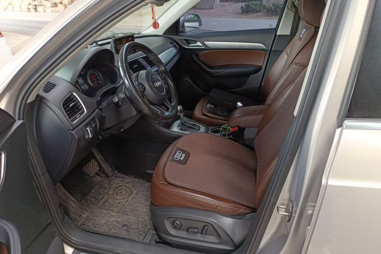 Used Audi Q3 2015 35 TFSI Comfort Model Left Front Seat
