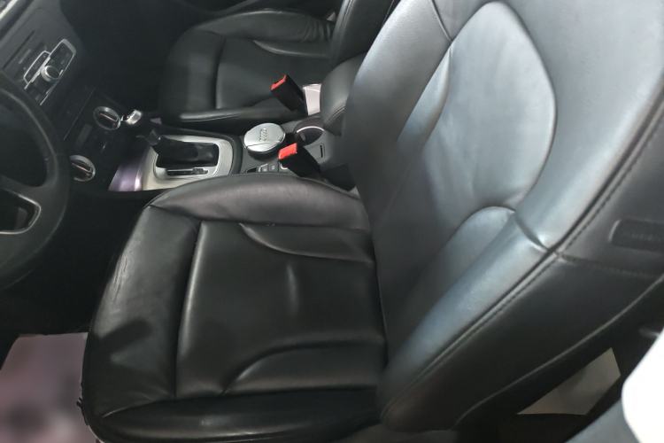Used Audi Q3 2015 35 TFSI quattro Technology Edition Left Front Seat