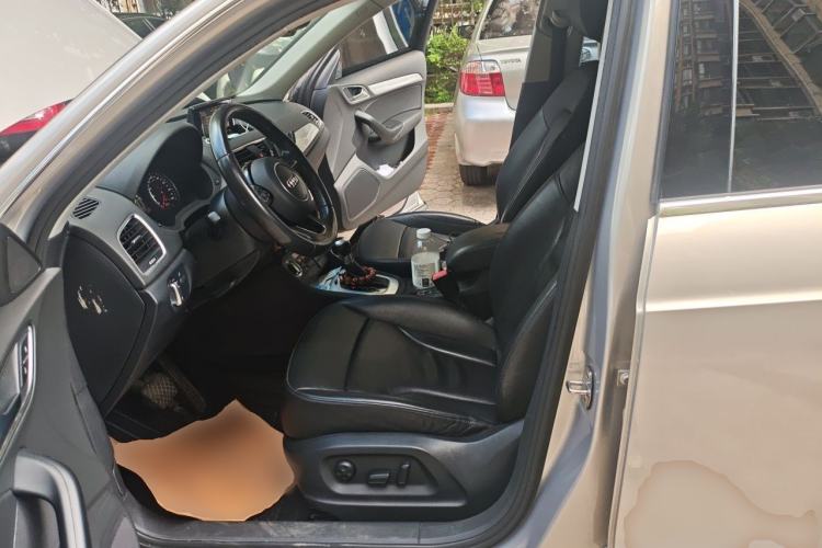 Used Audi Q3 2015 30 TFSI Comfort Model Left Front Seat