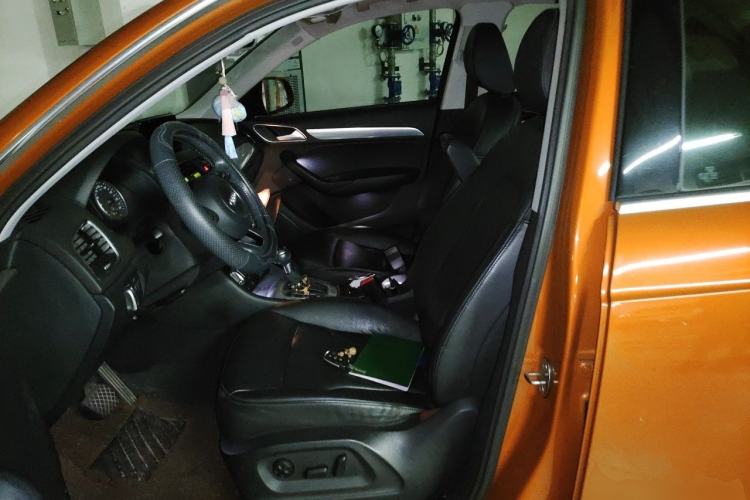 Used Audi Q3 2015 35 TFSI Comfort Model Left Front Seat