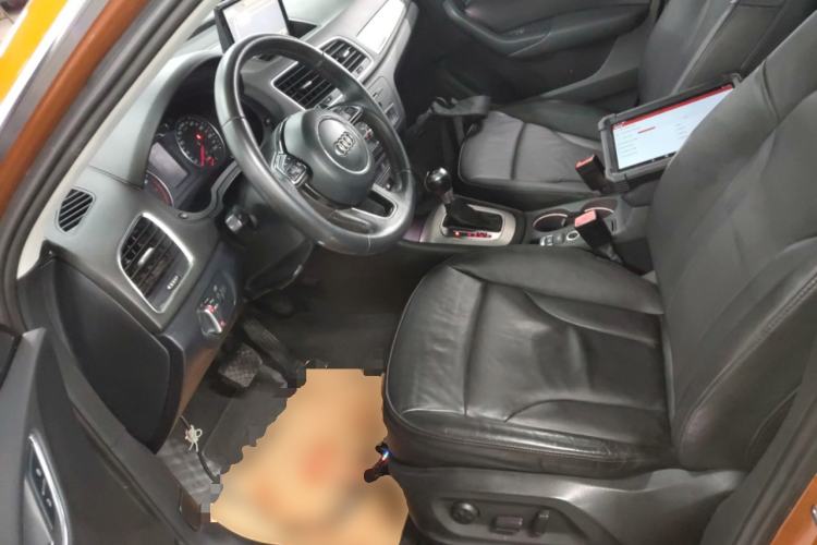 Used Audi Q3 2015 35 TFSI quattro Technology Edition Left Front Seat