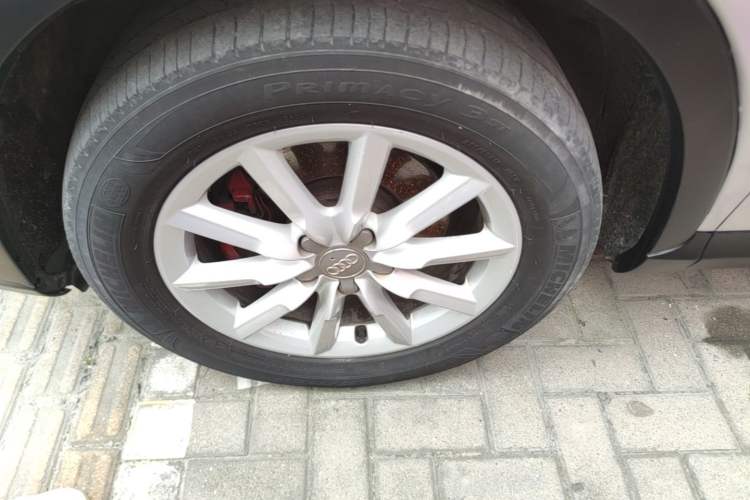 Used Audi Q3 2015 35 TFSI Ambition Edition Left Front Wheel Hub