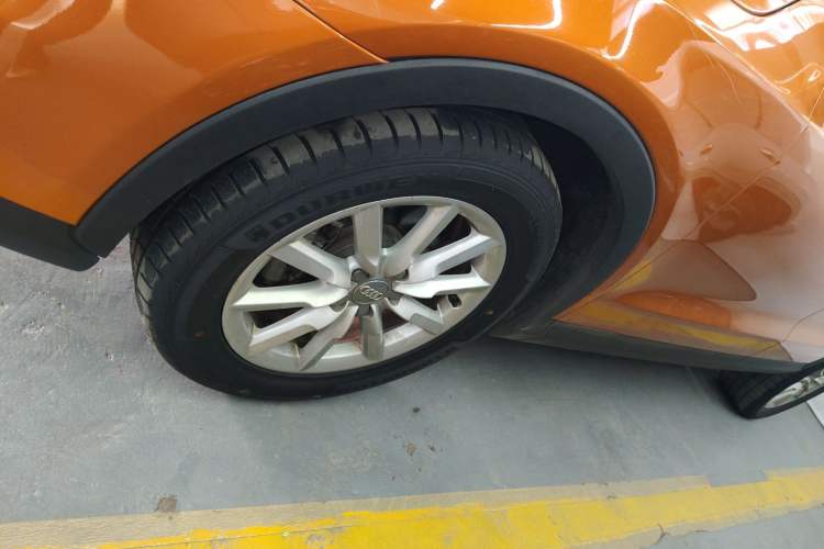 Used Audi Q3 2015 30 TFSI Ambition Edition Left Front Wheel Hub