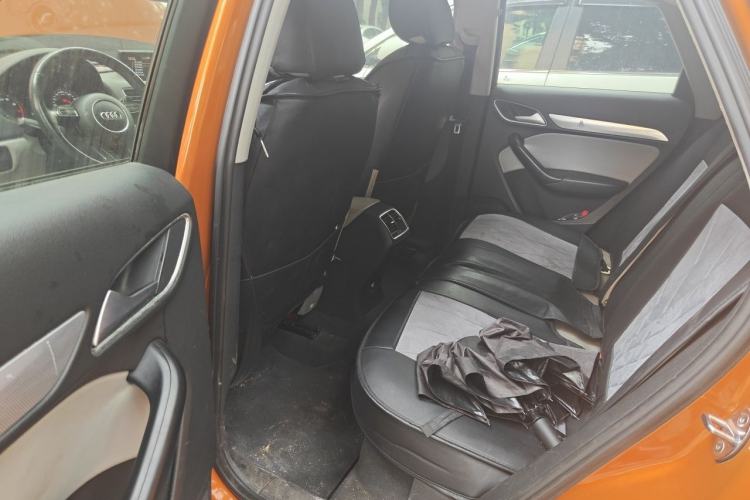 Used Audi Q3 2015 35 TFSI Comfort Model Left Rear Seat