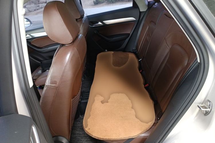 Used Audi Q3 2015 35 TFSI Comfort Model Left Rear Seat