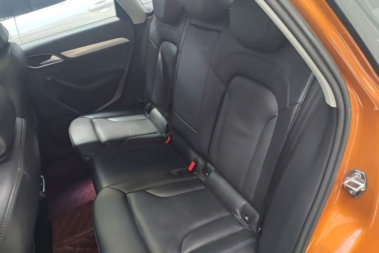 Used Audi Q3 2015 30 TFSI Comfort Model Left Rear Seat