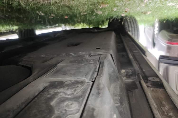 Used Audi Q3 2015 35 TFSI Comfort Model Left Side Sill