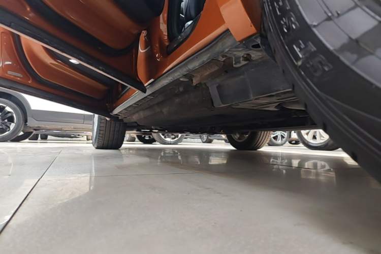 Used Audi Q3 2015 30 TFSI Comfort Model Left Side Sill