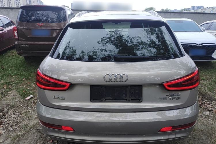 Used Audi Q3 2015 35 TFSI Comfort Model Rear