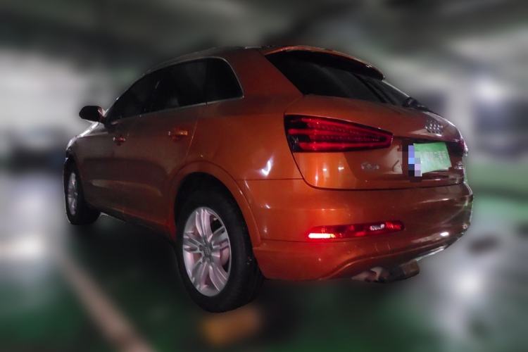Used Audi Q3 2015 35 TFSI Comfort Model Rear Left 45 Deg
