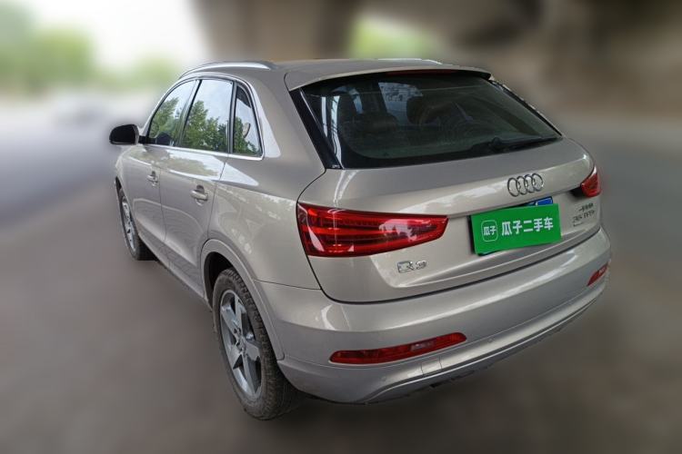 Used Audi Q3 2015 35 TFSI Comfort Model Rear Left 45 Deg