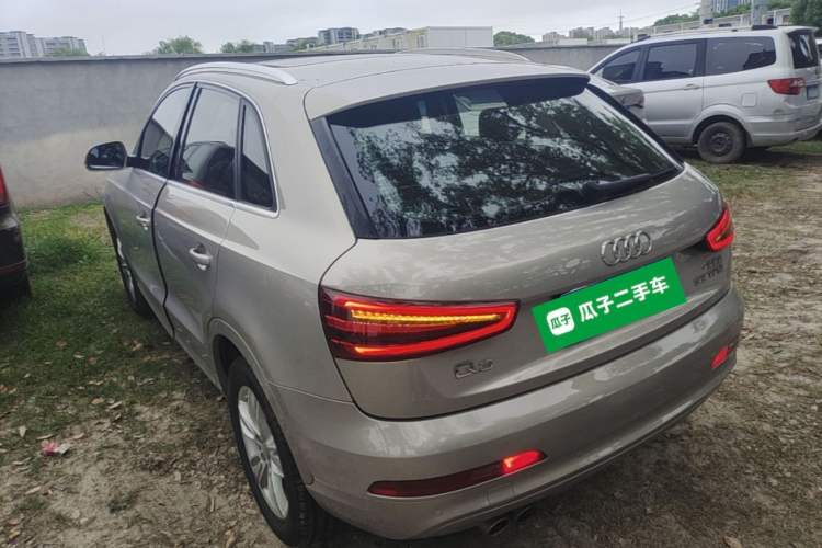 Used Audi Q3 2015 35 TFSI Comfort Model Rear Left 45 Deg
