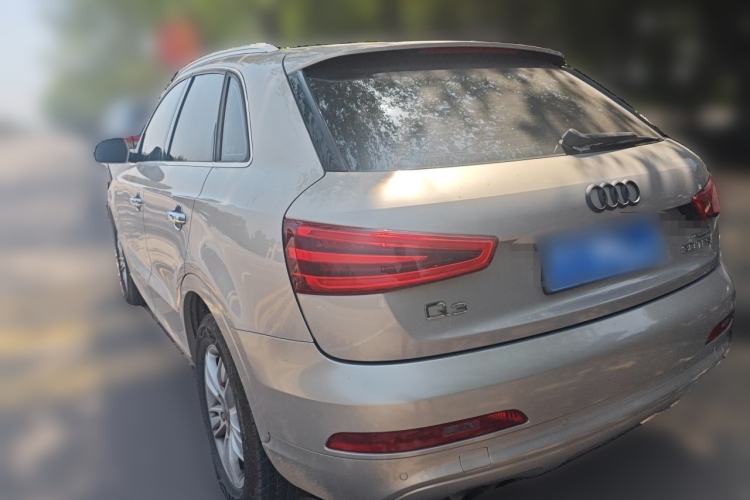 Used Audi Q3 2015 30 TFSI Comfort Model Rear Left 45 Deg